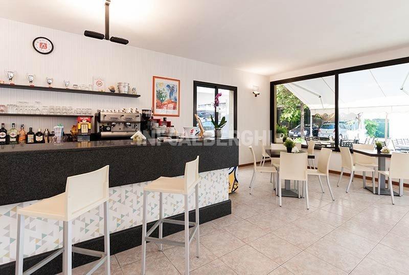 Hotel La Pergola Bellaria-Igea Marina Bagian luar foto