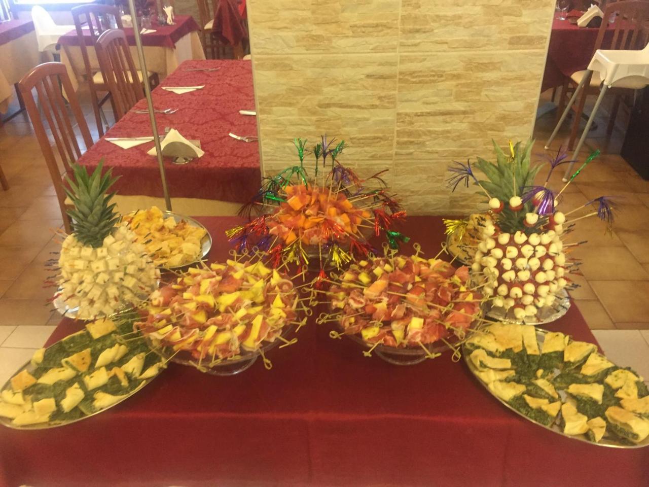 Hotel La Pergola Bellaria-Igea Marina Bagian luar foto